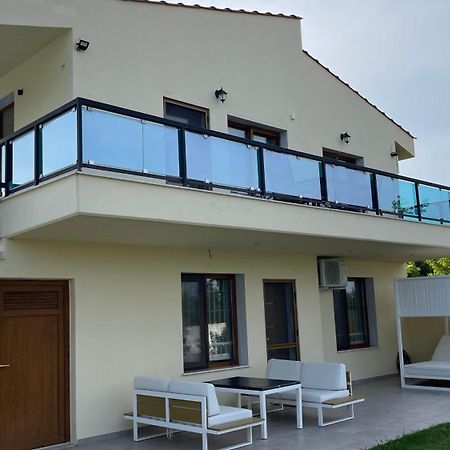 Serenity House Epanomí Kültér fotó