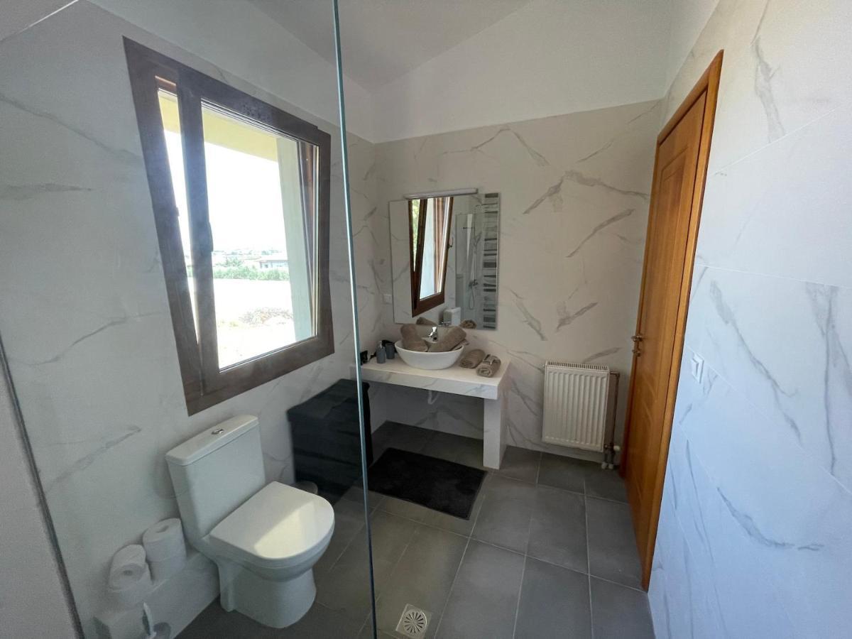 Serenity House Epanomí Kültér fotó