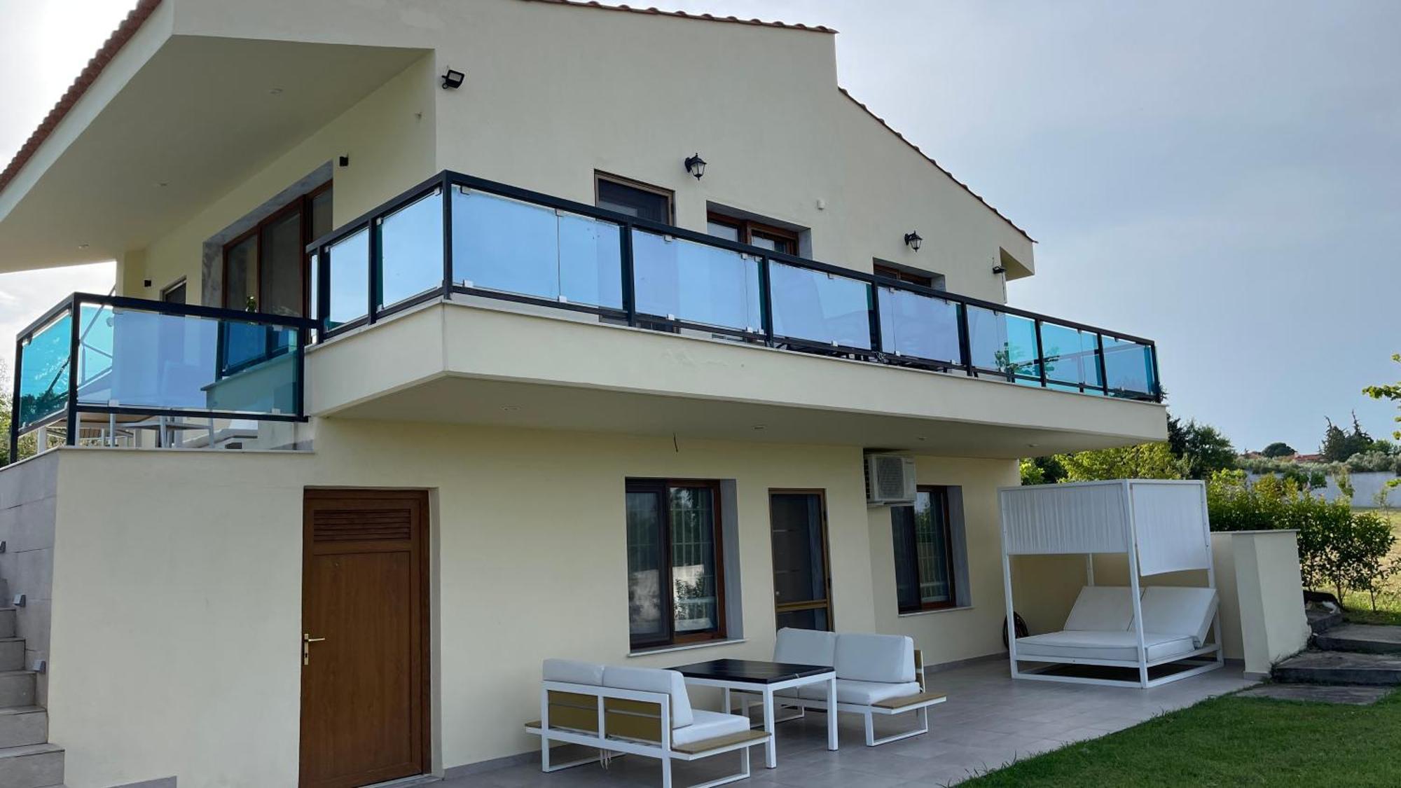 Serenity House Epanomí Kültér fotó